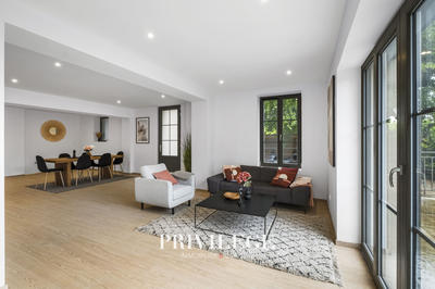 Appartement - 117 m² - 4 pièces