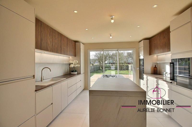 Maison - 115 m² - 6 pièces