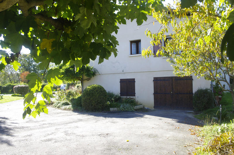 Maison - 188 m² - 8 pièces