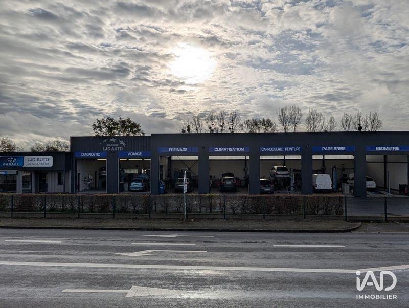 Local commercial - 765 m²