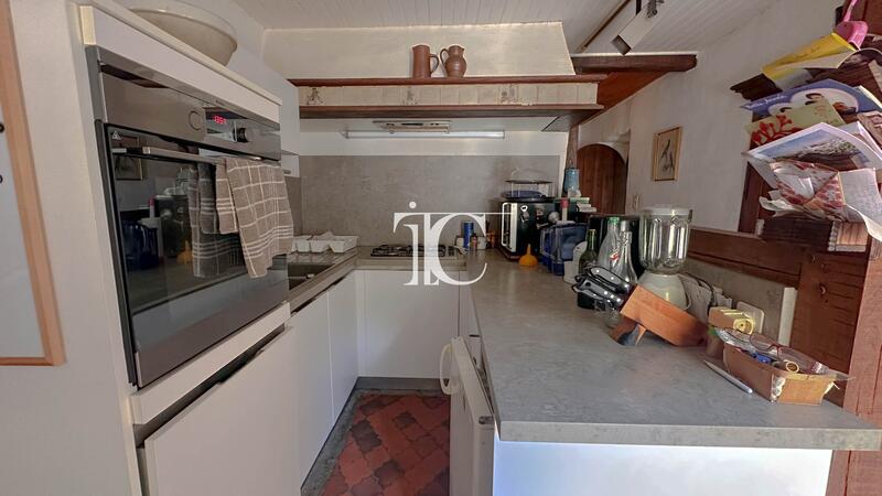 Propriété - 135 m² - 8 pièces