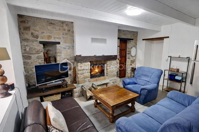 Maison en pierre - 93 m² - 5 pièces