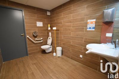 Maison - 251 m² - 16 pièces