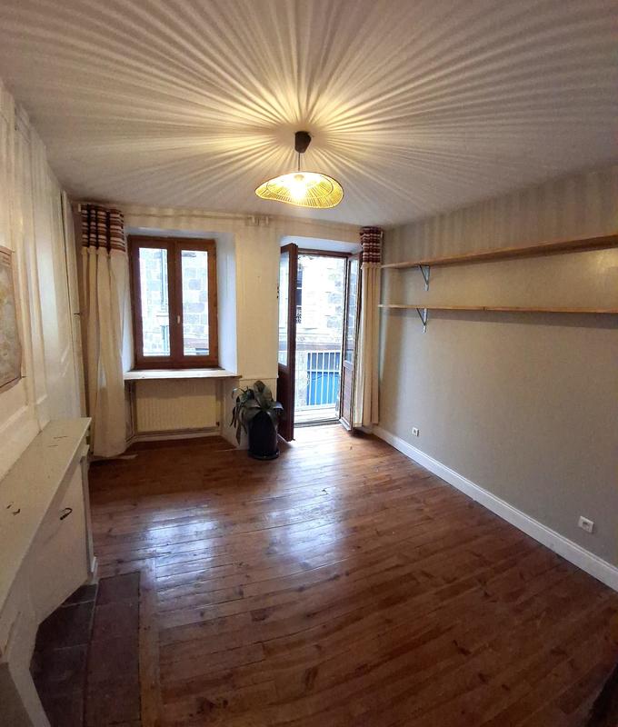 Maison - 82 m² - 2 pièces