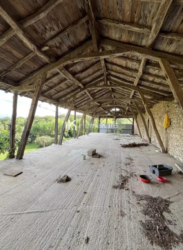 Maison - 255 m² - 10 pièces