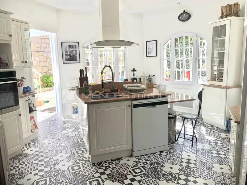 Villa - 138 m² - 5 pièces