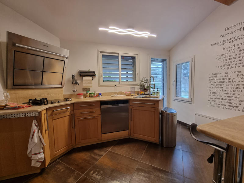 Maison - 147 m² - 4 pièces