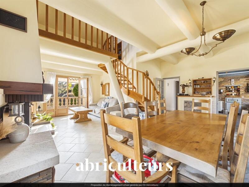 Maison ancienne - 180 m² - 7 pièces