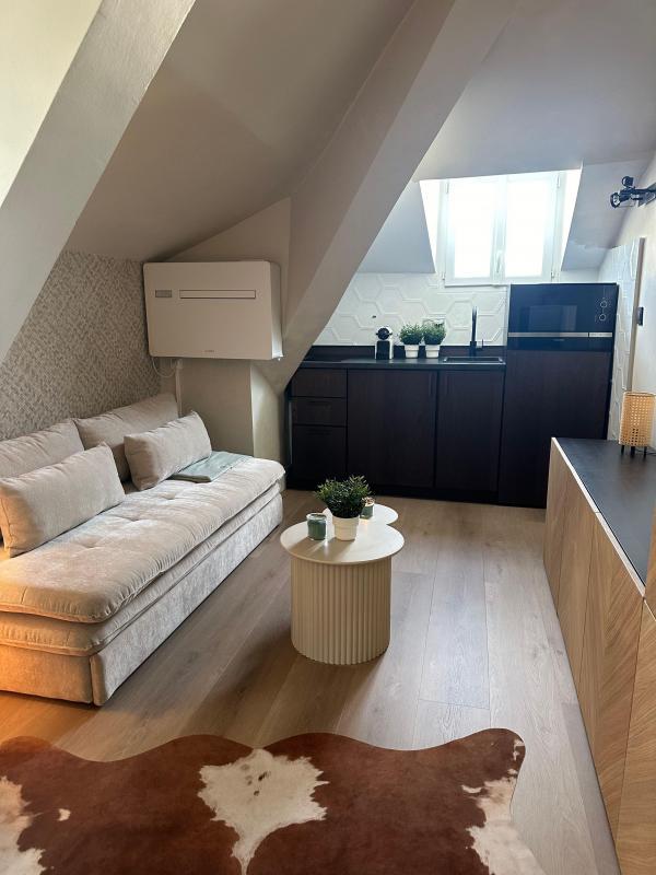 Studio - 14 m² - 1 pièce