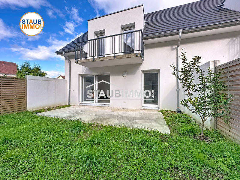 Maison - 90 m² - 4 pièces