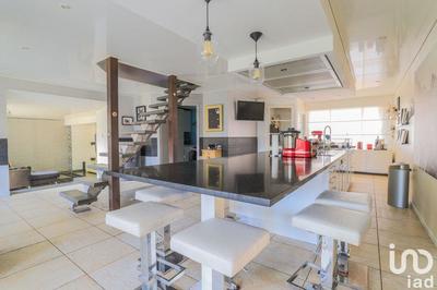 Maison - 173 m² - 5 pièces