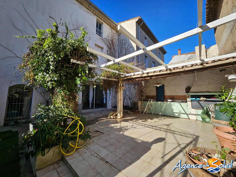 Maison - 174 m² - 6 pièces