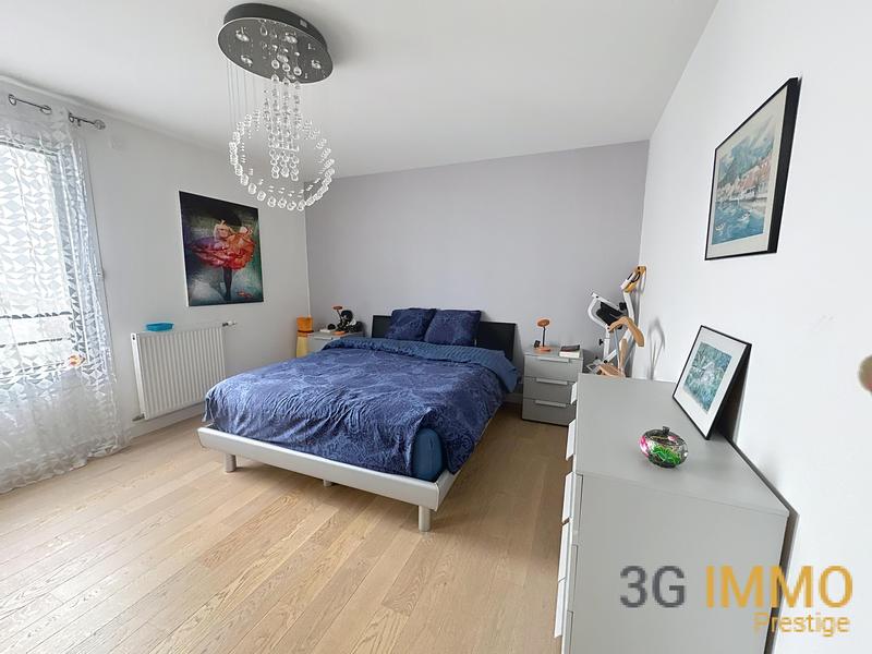 Appartement - 82 m² - 3 pièces