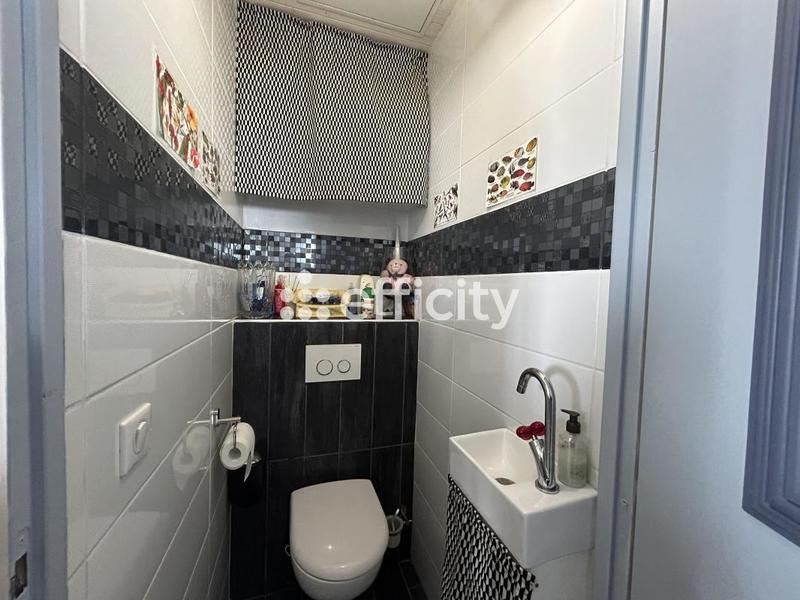 Maison - 101 m² - 4 pièces