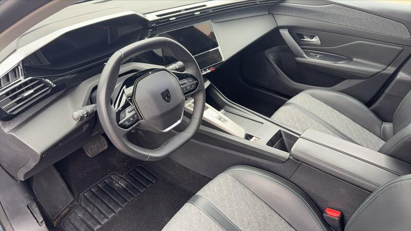 Peugeot 408 1.2 Puretech 130 Eat8 Allure - 5 places Automatique