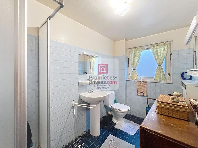 Maison - 323 m² - 7 pièces