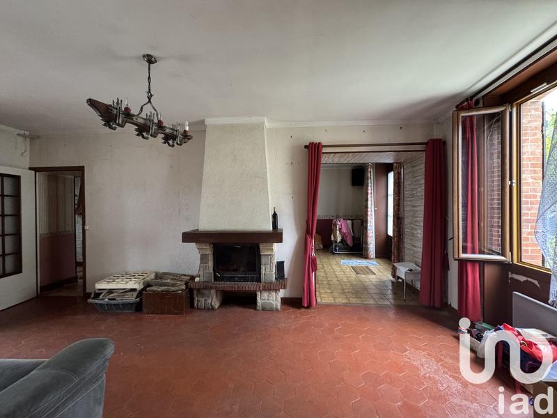 Maison - 233 m² - 9 pièces