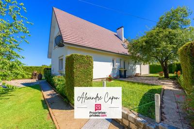 Maison - 163 m² - 8 pièces