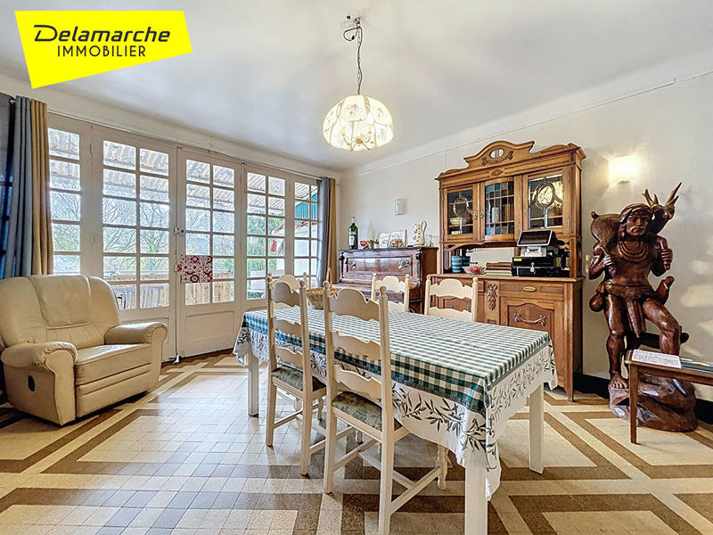 Maison - 223 m² - 10 pièces