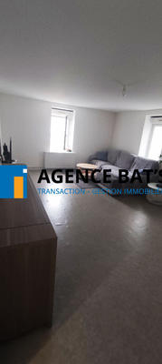 Appartement - 75 m² - 3 pièces