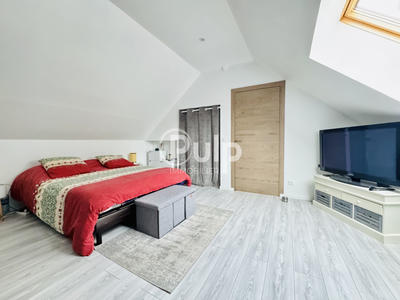 Longère - 222 m² - 10 pièces