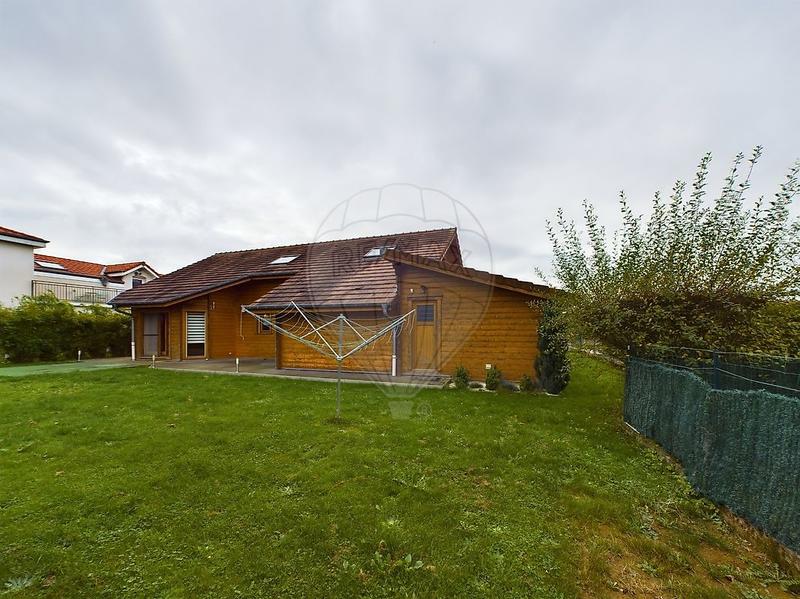 Maison - 155 m² - 4 pièces