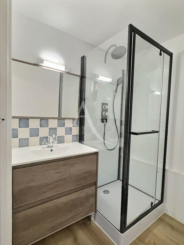 Appartement - 84 m² - 3 pièces