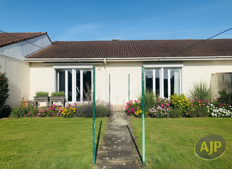 Maison - 87 m² - 4 pièces