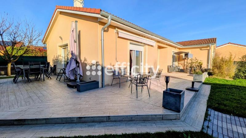 Pavillon - 100 m² - 5 pièces