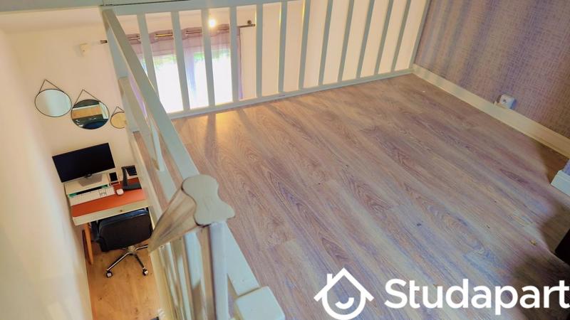 Chambre - 14 m² - 1 pièce