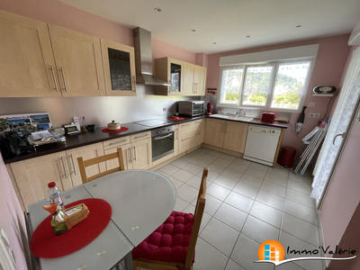 Appartement - 77 m² - 3 pièces