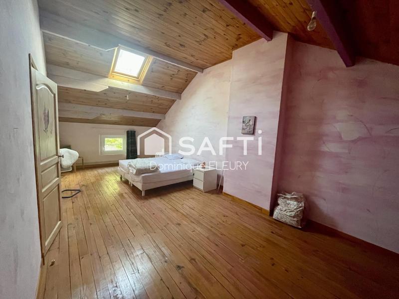 Maison - 252 m² - 8 pièces