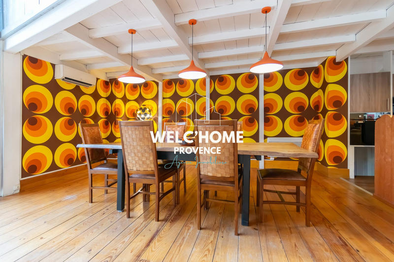 Loft - 360 m² - 11 pièces