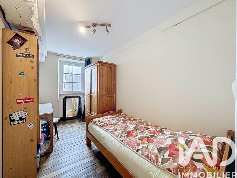 Maison - 183 m² - 7 pièces