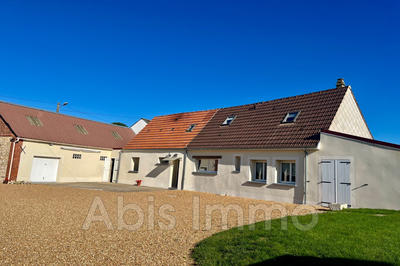 Maison - 98 m² - 5 pièces