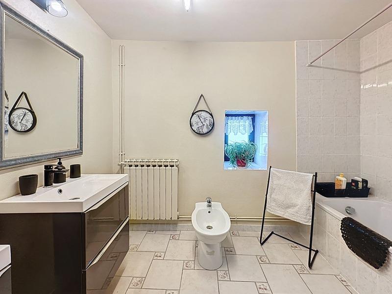 Maison - 114 m² - 6 pièces