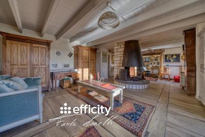 Maison de village - 320 m² - 15 pièces