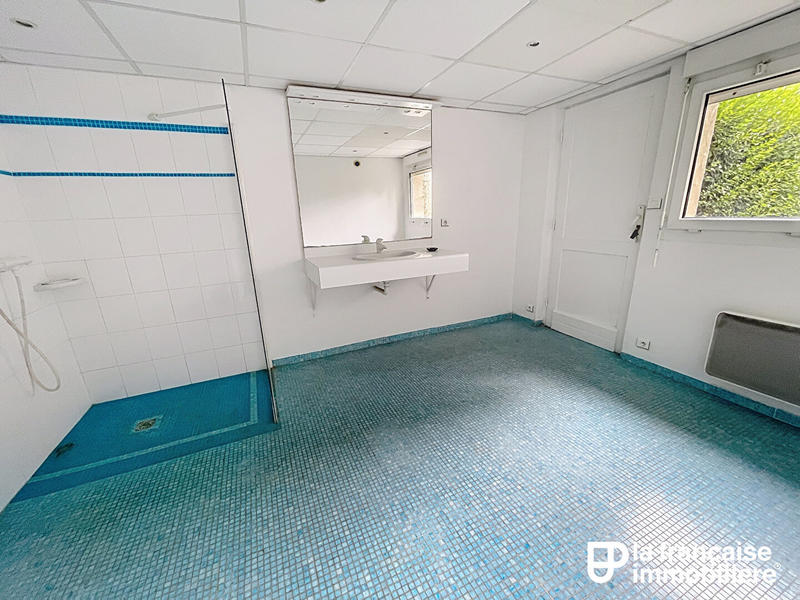 Maison - 135 m² - 7 pièces