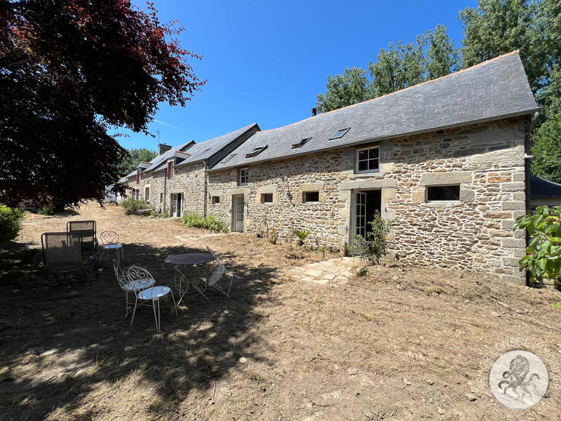 Maison - 146 m² - 8 pièces