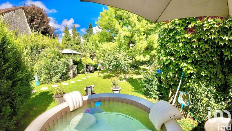 Maison - 215 m² - 7 pièces