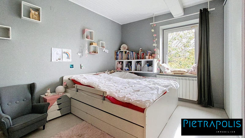 Appartement - 110 m² - 3 pièces