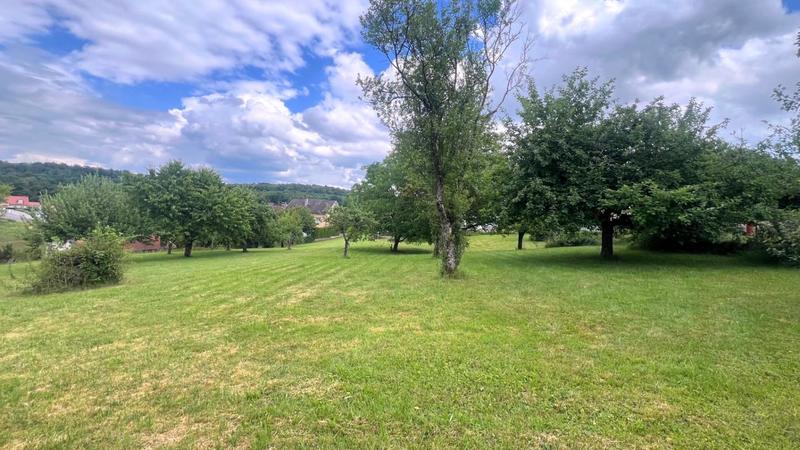 Terrain constructible - 1 000 m²