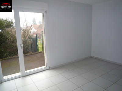 Local commercial - 72 m² - 3 pièces