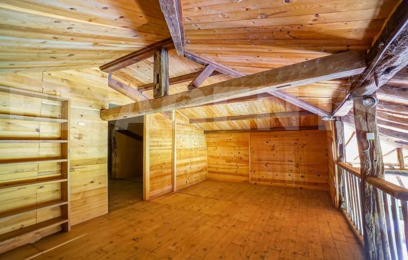 Propriété - 400 m² - 15 pièces