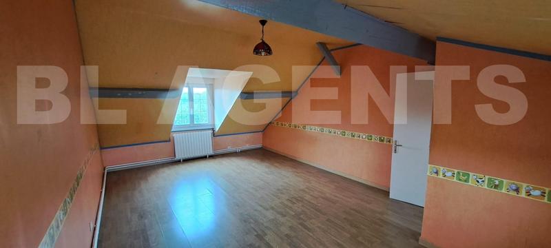 Maison traditionnelle - 108 m² - 5 pièces