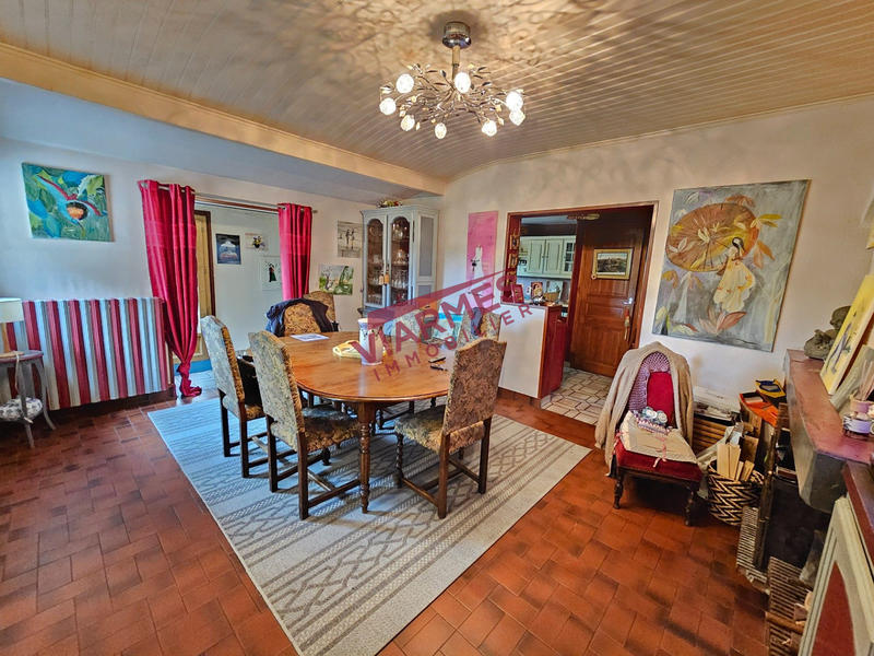 Maison - 145 m² - 5 pièces