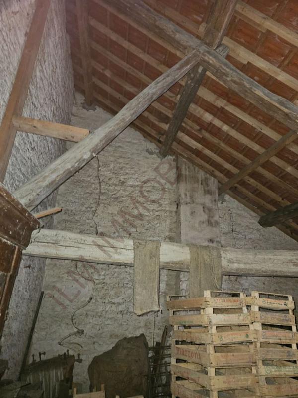 Maison de village - 80 m² - 4 pièces