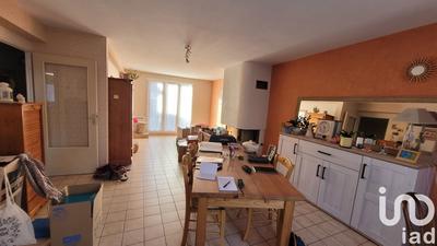 Maison - 91 m² - 5 pièces