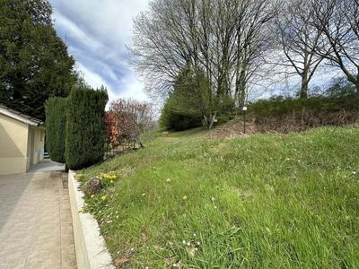 Propriété - 350 m² - 10 pièces