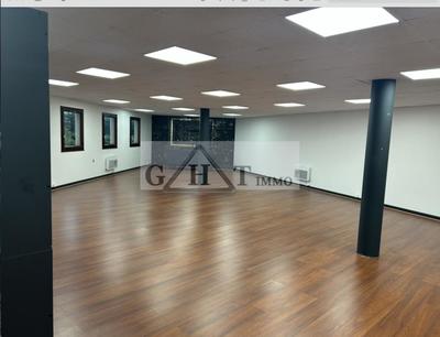 Bureau - 129 m²